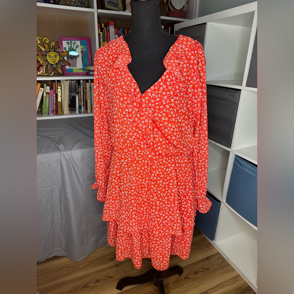 Divided Floral Red Long Sleeve Dress